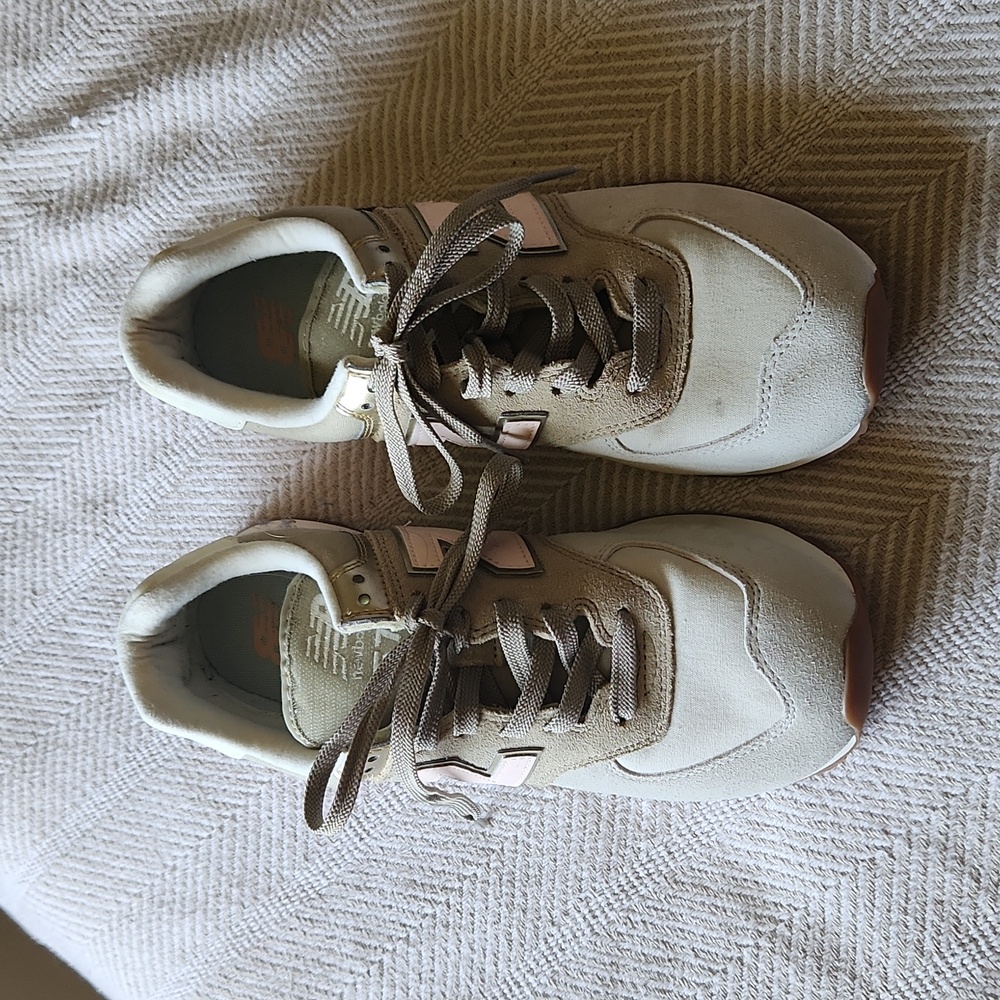 New Balance 574 size 10